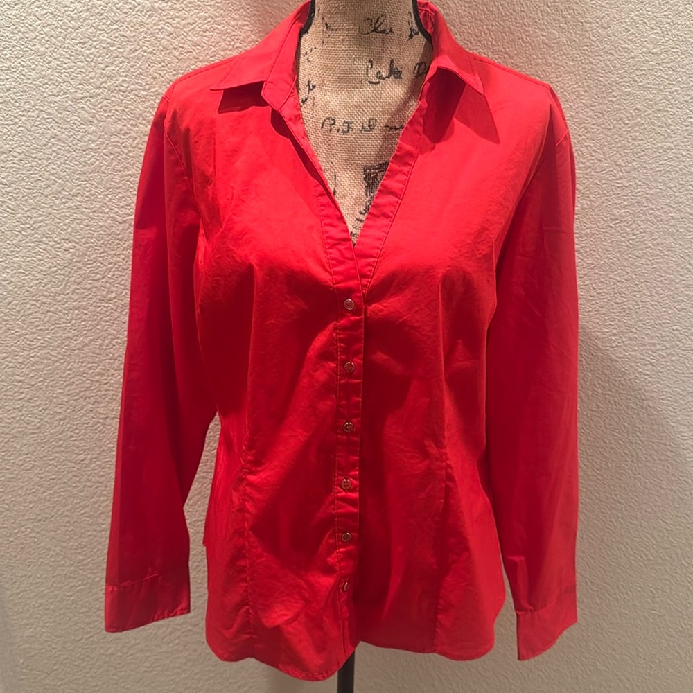 Women’s The 7th Avenue Deisgn Studio NY & Co Collar Button Down Long Sleeve Top